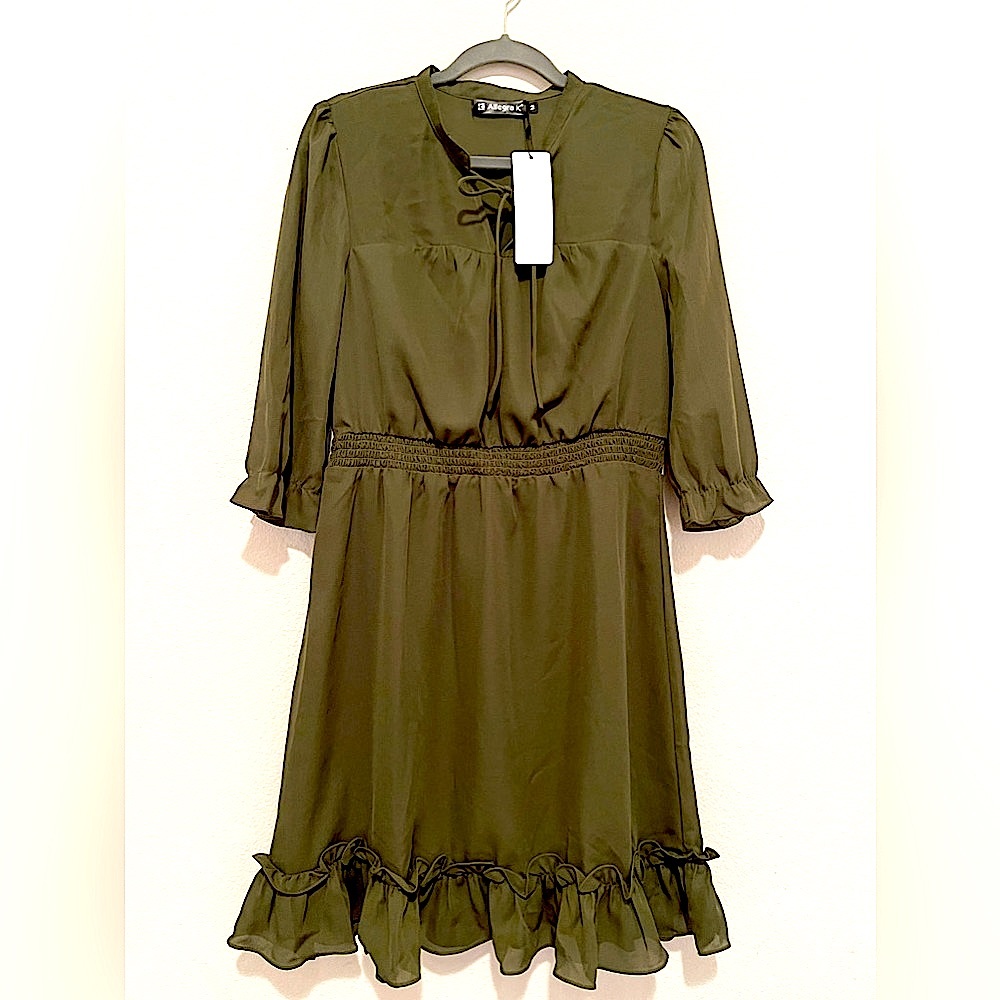 Beautiful olive green dress. Size M